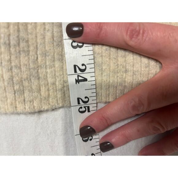 J. Crew Cream Color Block Extra-Soft Sweater M - Picture 7 of 9